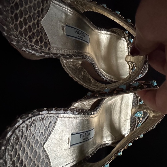 Prada heels - Picture 9 of 9